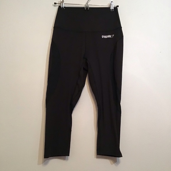 NWT GYMSHARK Fusion Cropped Leggings Black - Picture 2 of 7